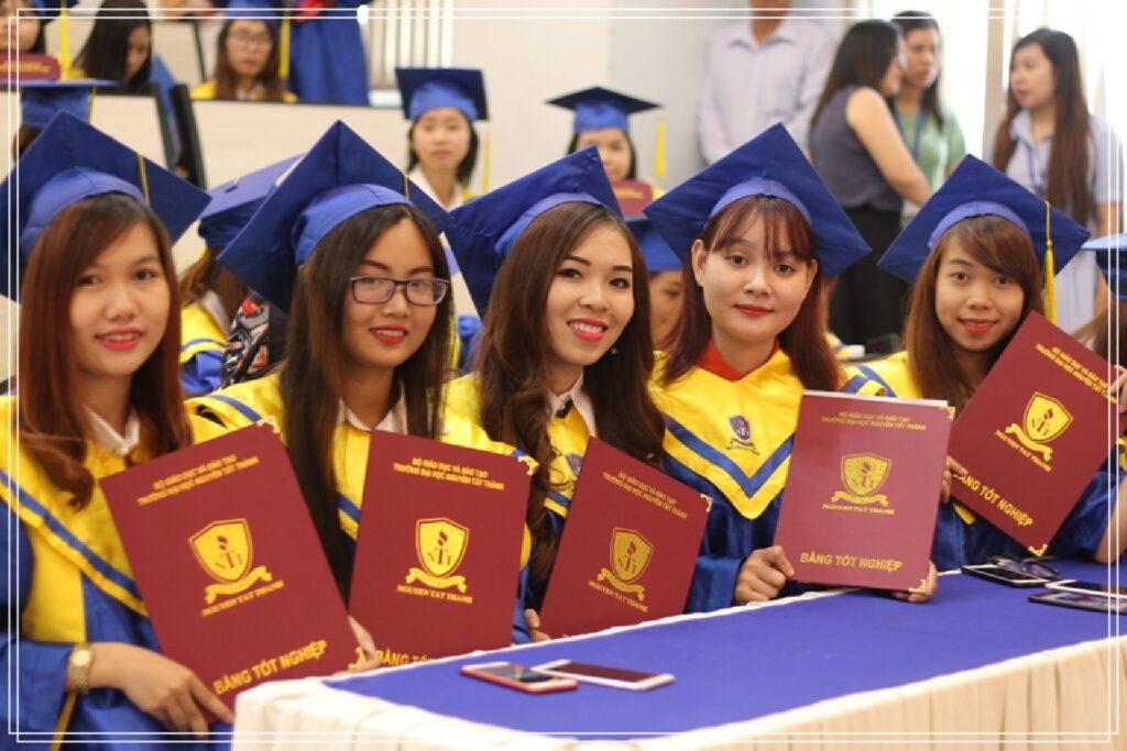 Bằng Đại Học Nguyễn Tất Thành có giá trị không